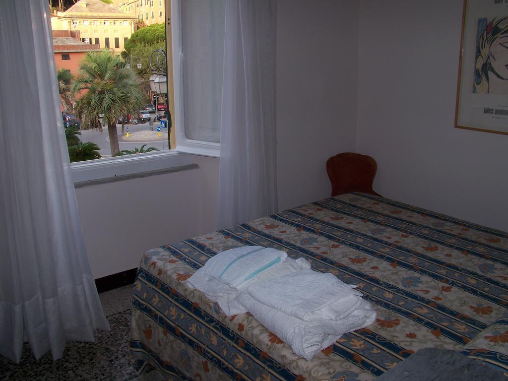 ססטרי לבאנטה B&B Portobello חדר תמונה
